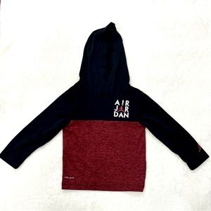 Jordan Dri-Fit Hoodie - Great for Spring and Summer